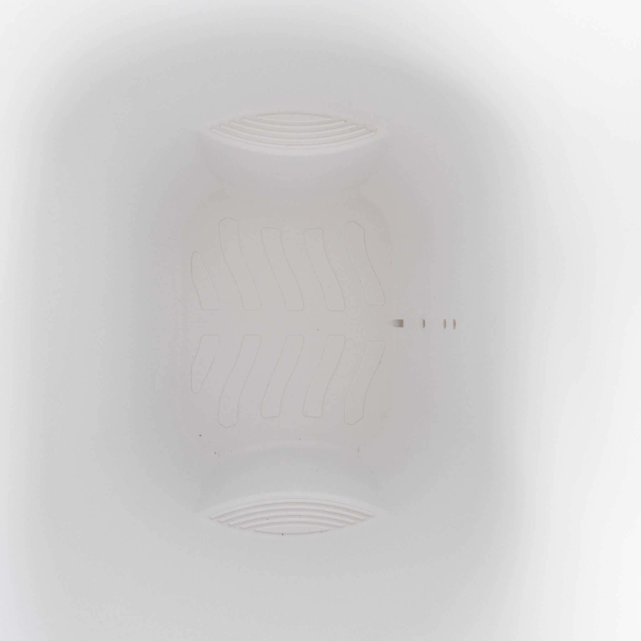 Viking Cold Plunge XL Arctic White lifestyle